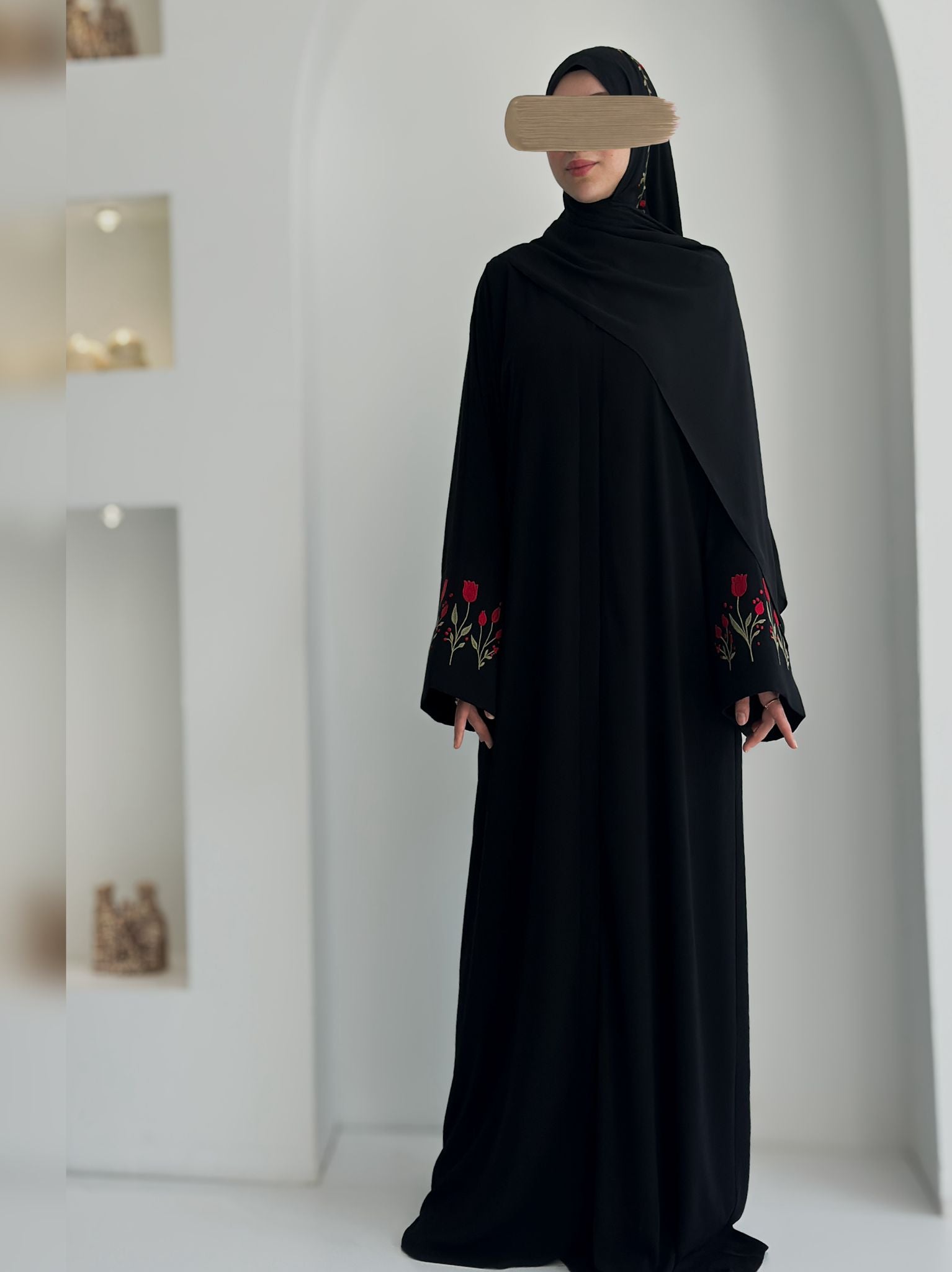Lale Nakışlı Abaya +Şal Kırmızı Lale ÖN SİPARİŞ ÜRÜNÜMÜZDÜR
