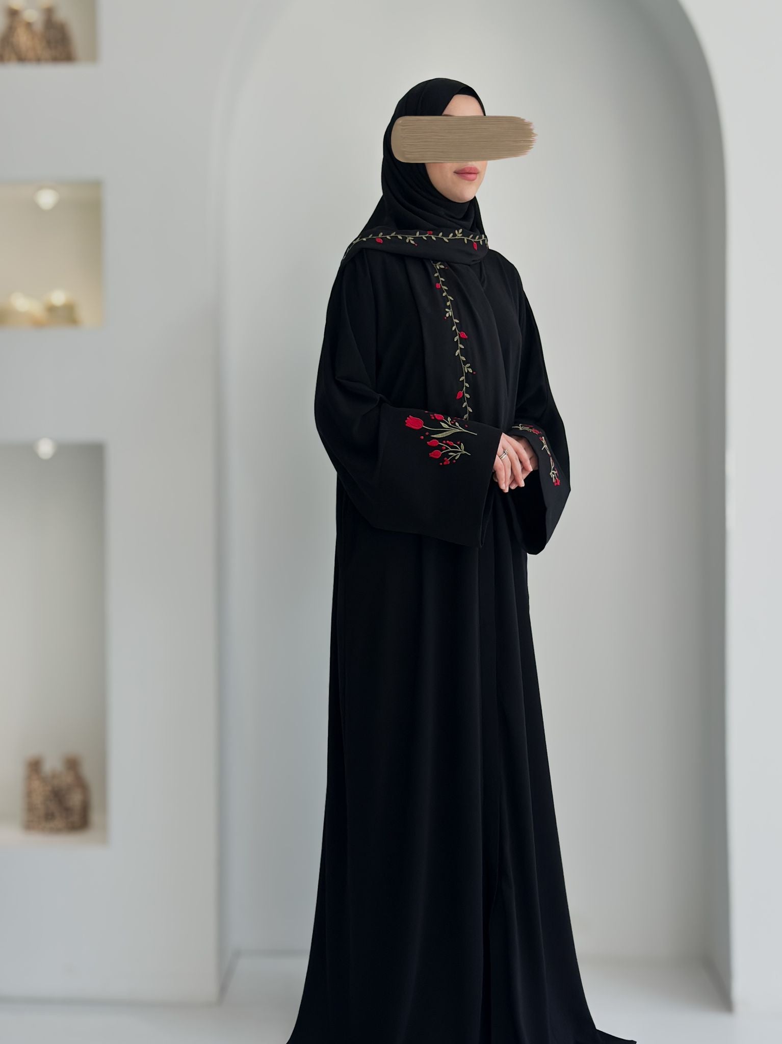 Lale Nakışlı Abaya +Şal Kırmızı Lale ÖN SİPARİŞ ÜRÜNÜMÜZDÜR