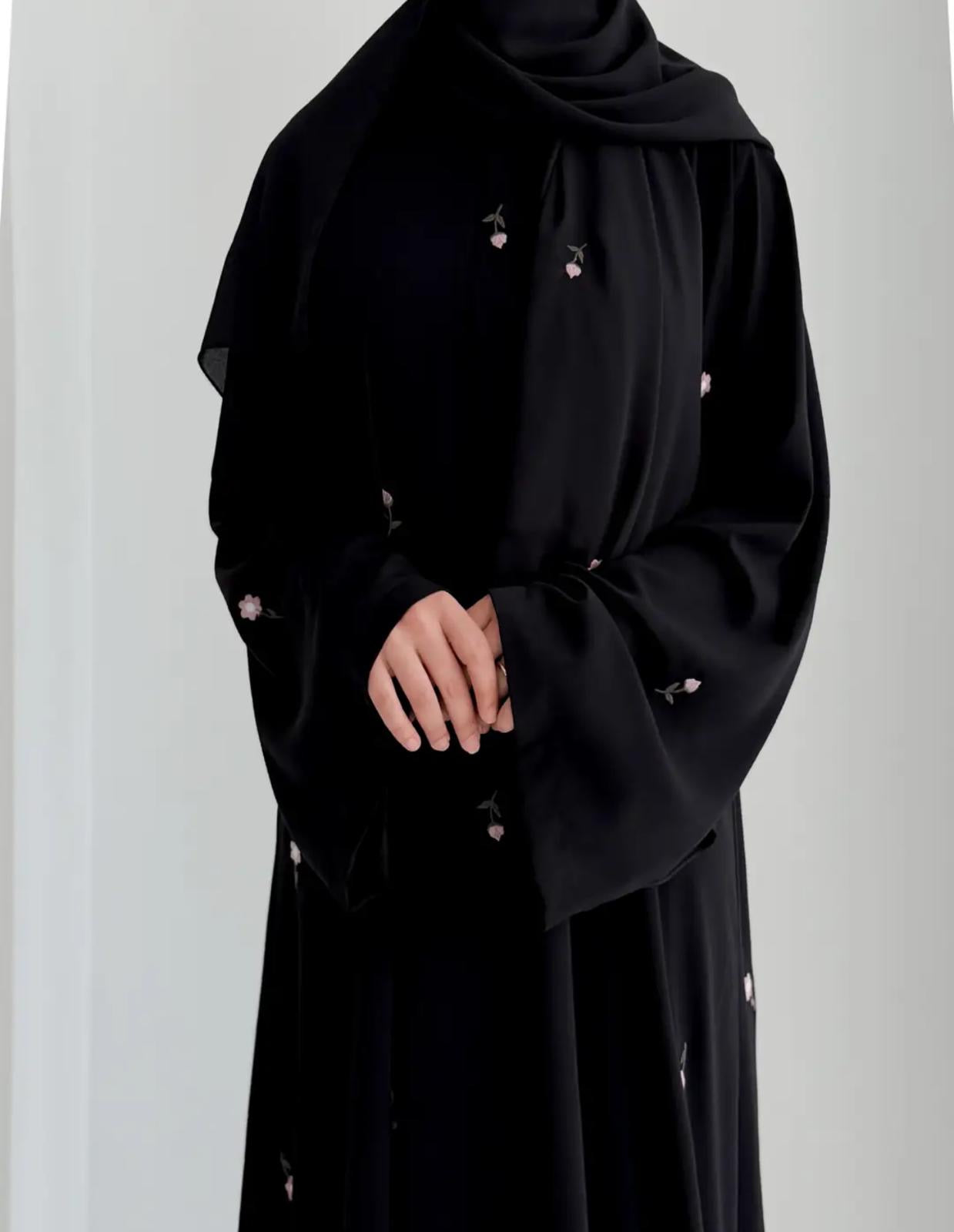 Gülce Nakışlı Abaya+Şal-Lale Siyah
