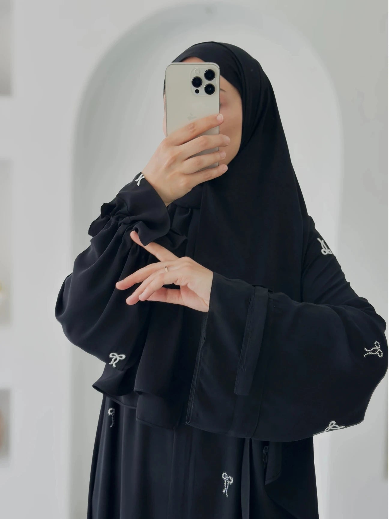 Lara Fiyonk Ferace Siyah