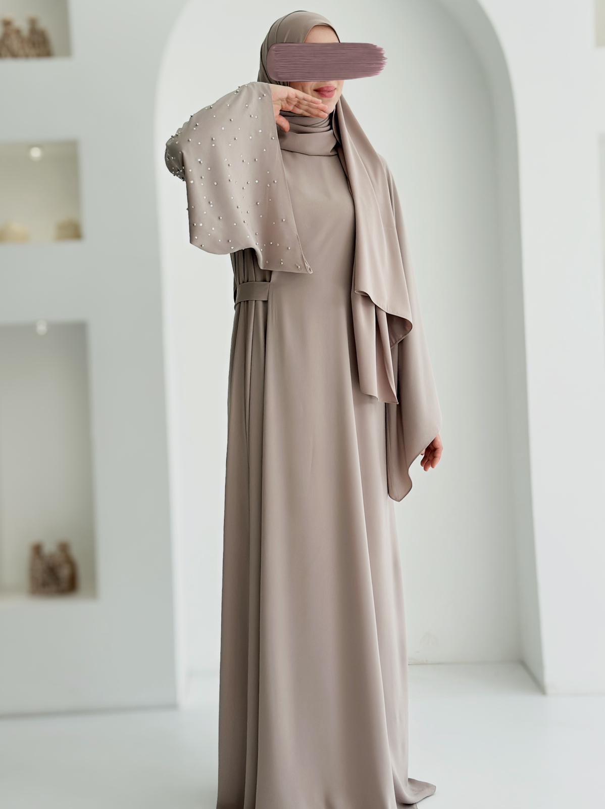 Beliz Taşlı Abaya Taş  Ürün boyu 150cm