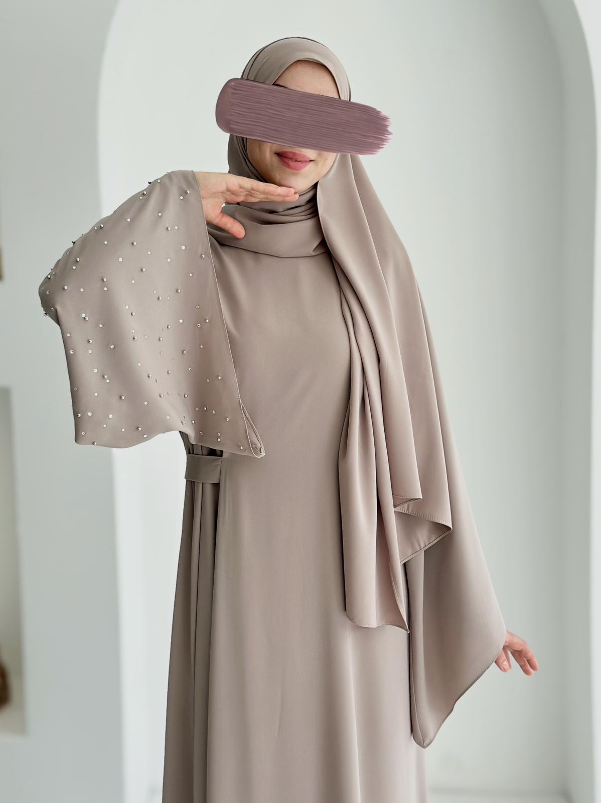 Beliz Taşlı Abaya Taş  Ürün boyu 150cm