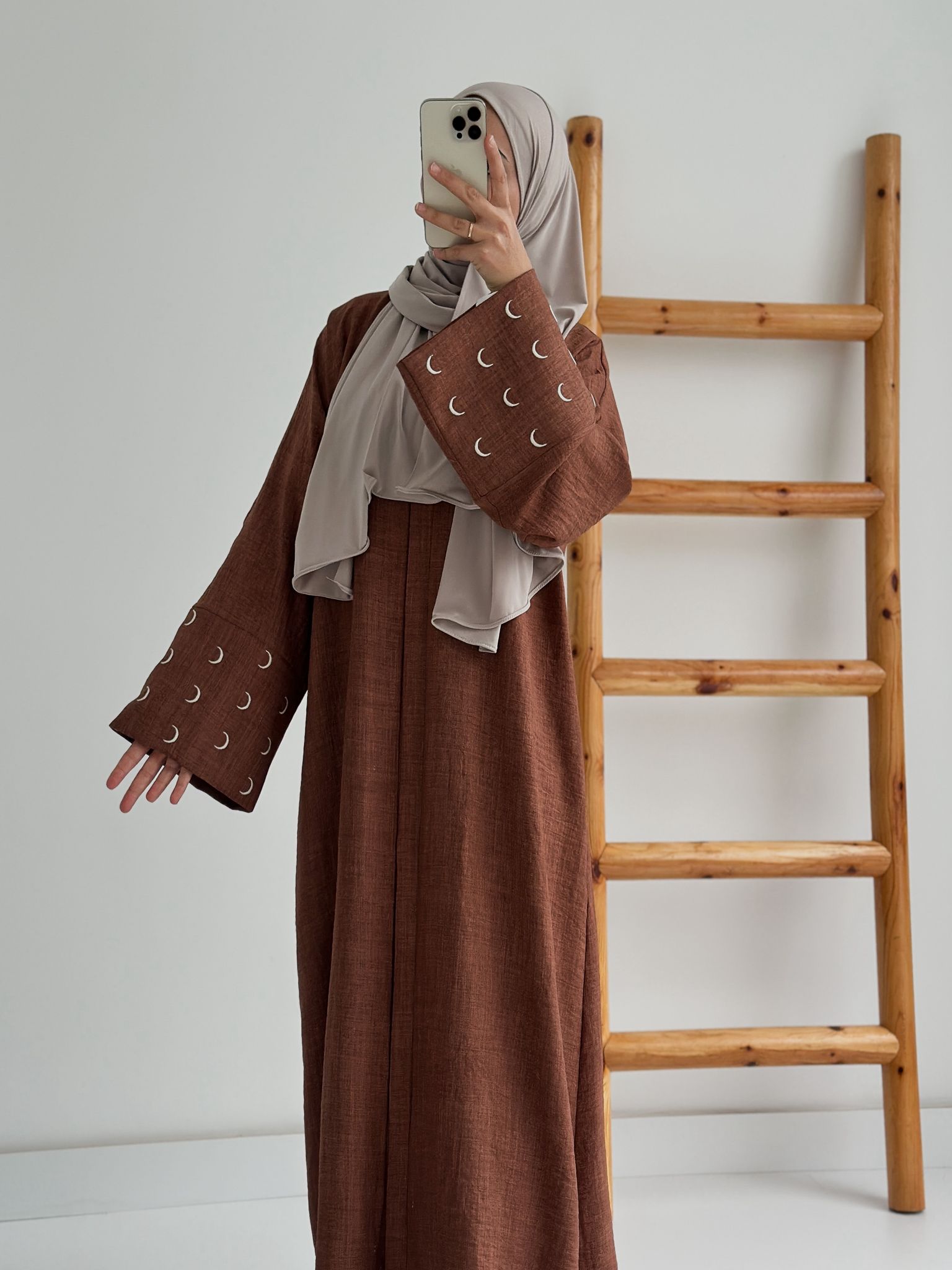 Sofya Keten Hilal Abaya (Kahverengi +Taş)