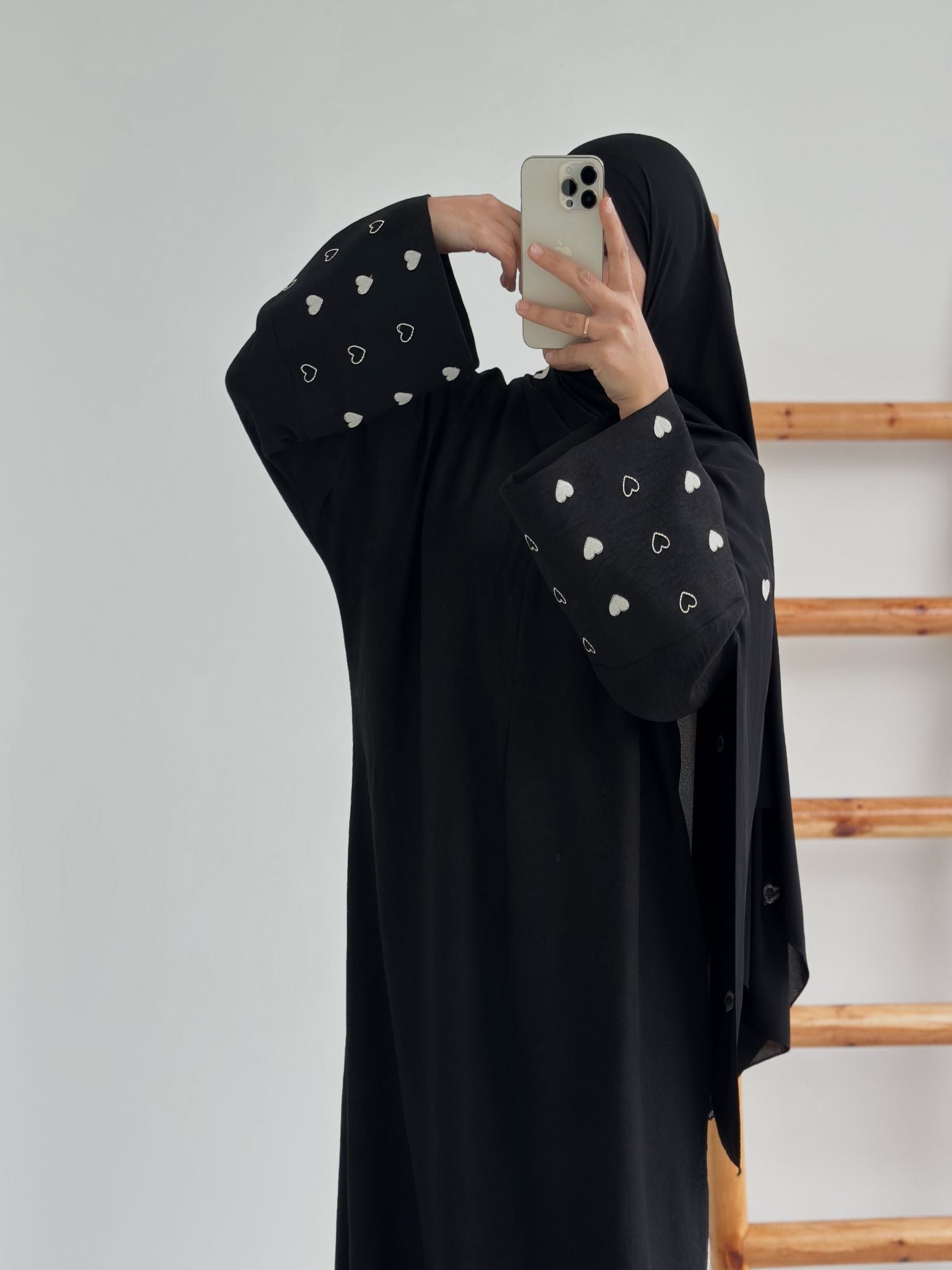 Sofya Keten Kalp Nakışlı Elbise(Siyah+Beyaz)