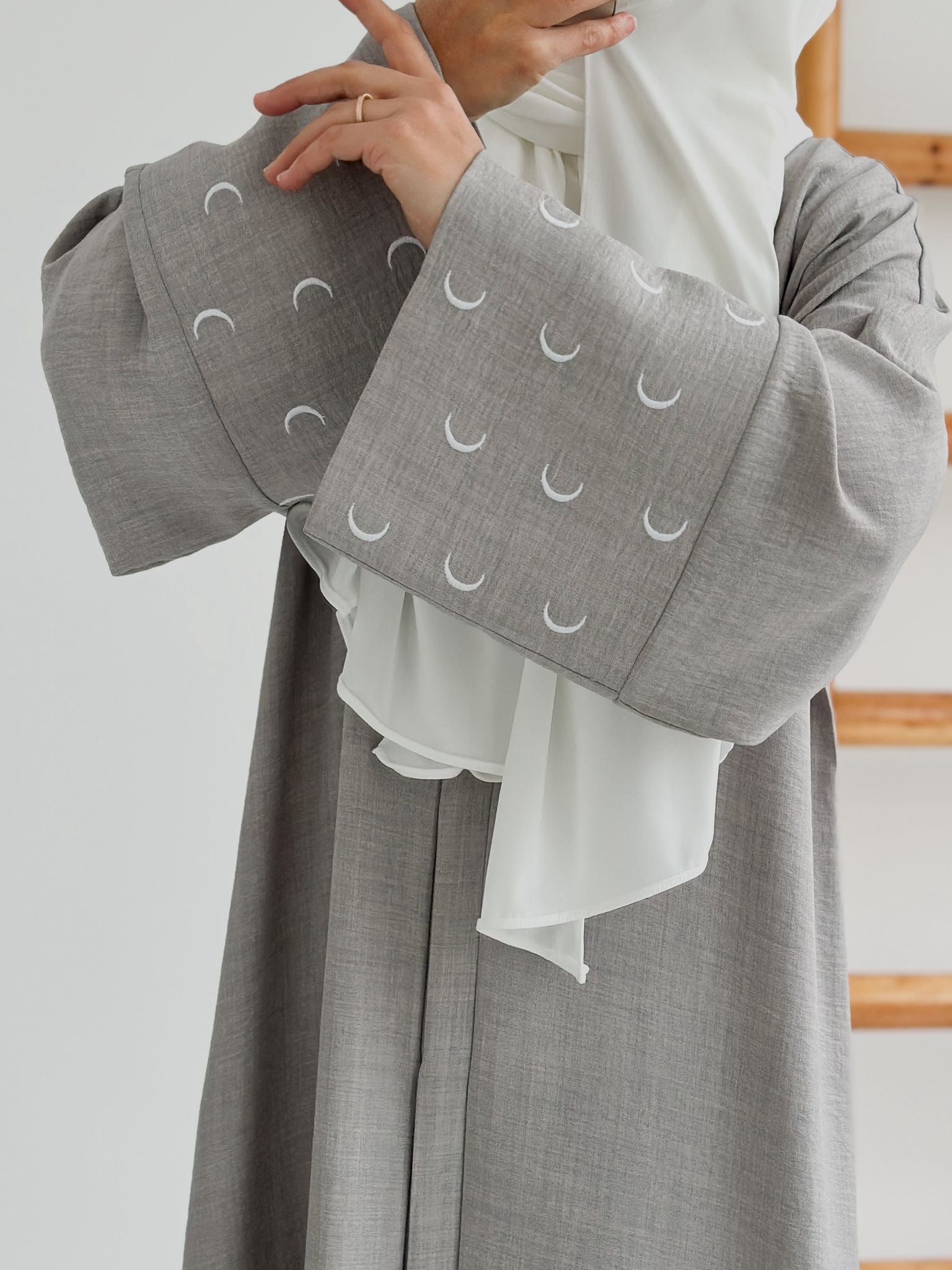 Sofya Keten Hilal Abaya Şalsız (Gri+Beyaz)