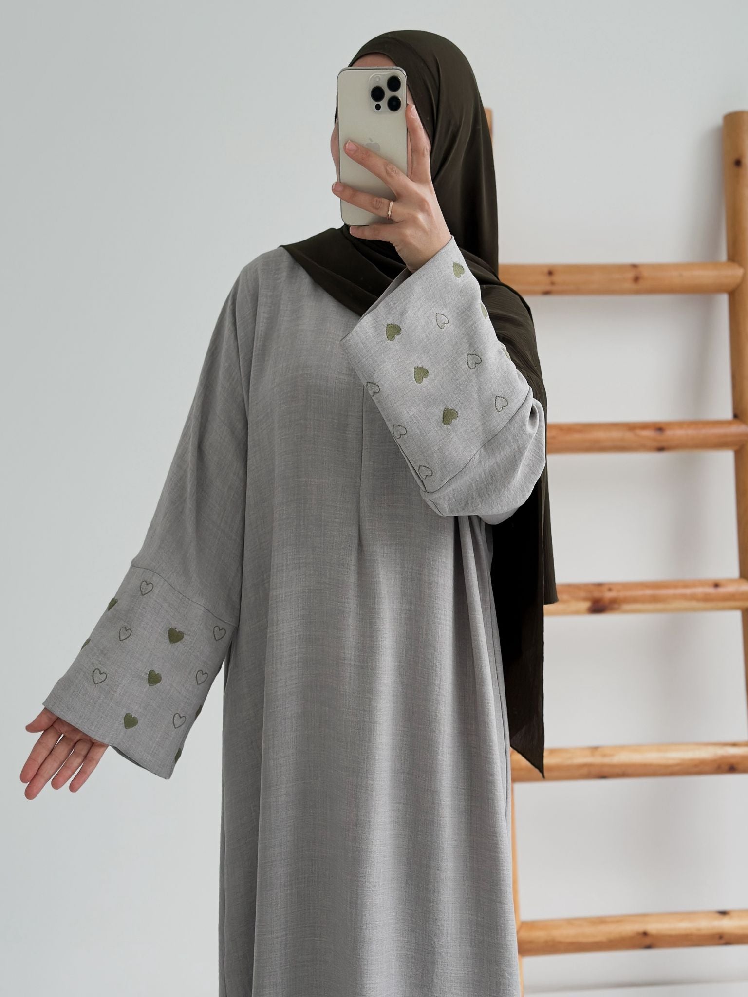 Sofya Keten Kalp Nakışlı Elbise(Gri+Haki)