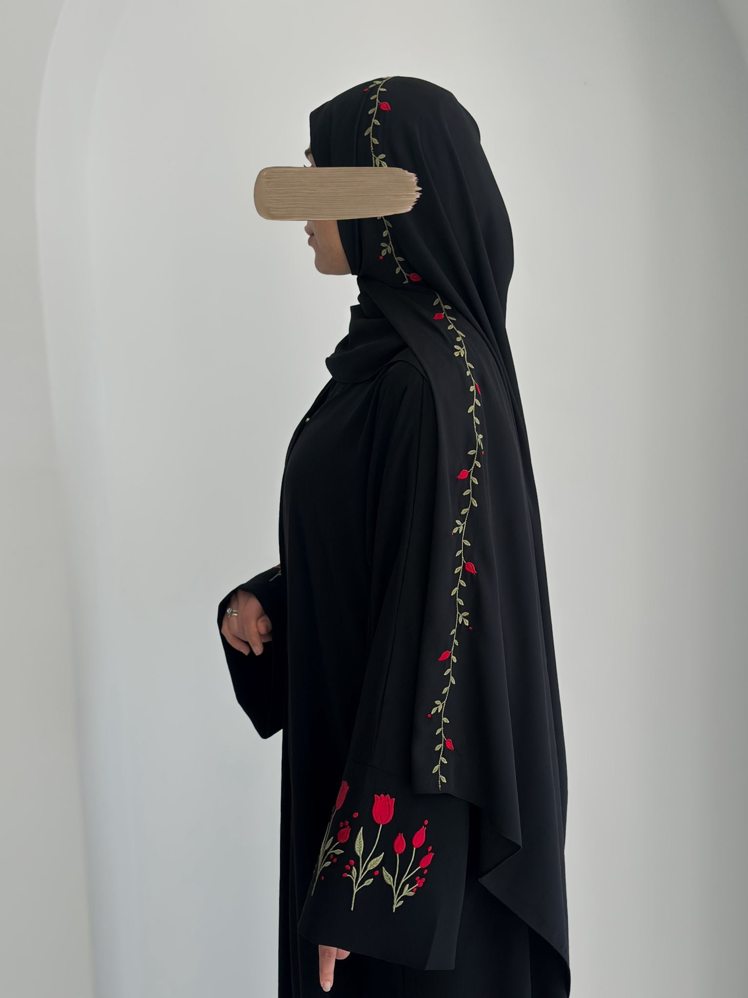 Lale Nakışlı Abaya +Şal Kırmızı Lale ÖN SİPARİŞ ÜRÜNÜMÜZDÜR