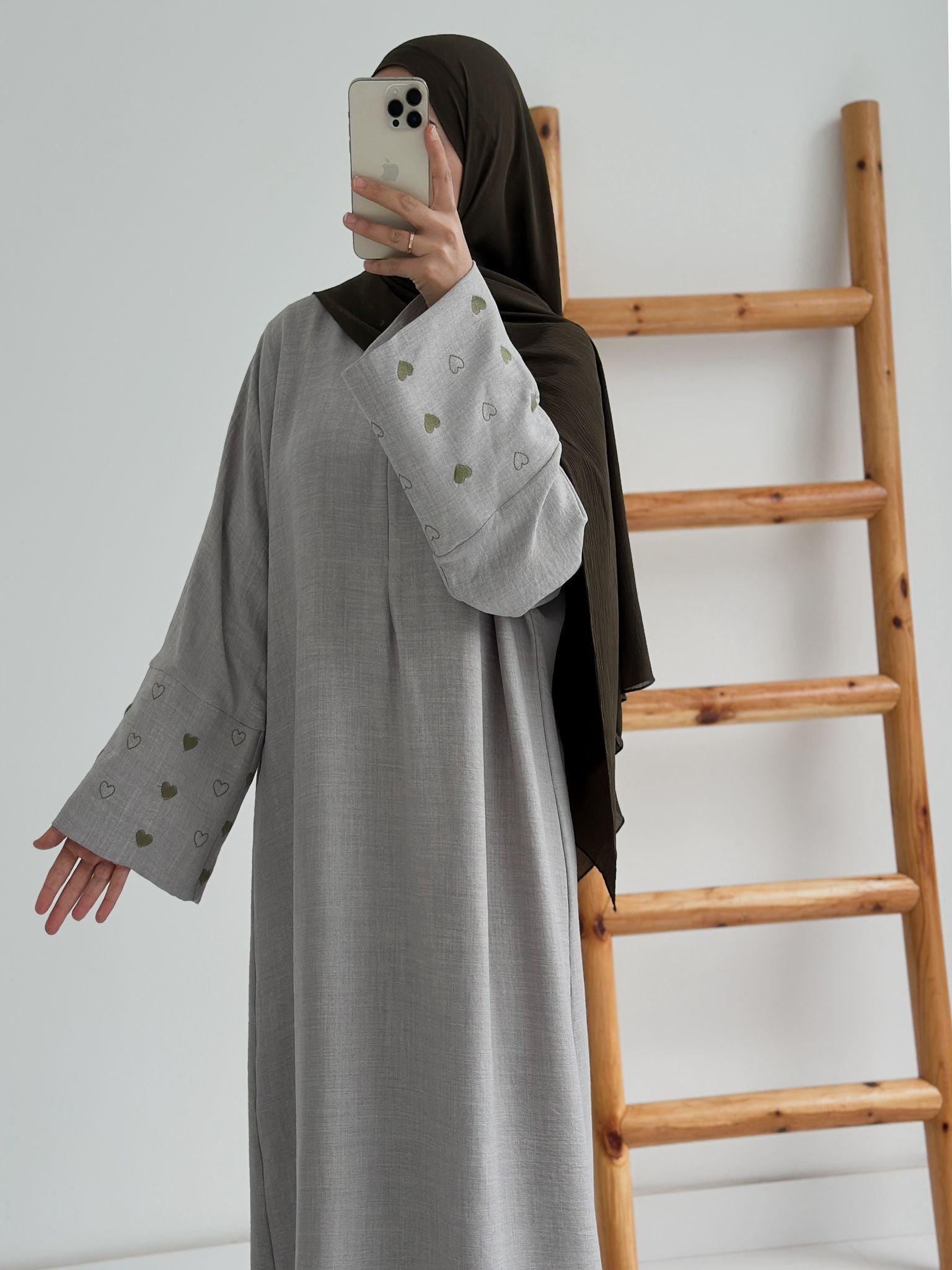 Sofya Keten Kalp Nakışlı Elbise(Gri+Haki)