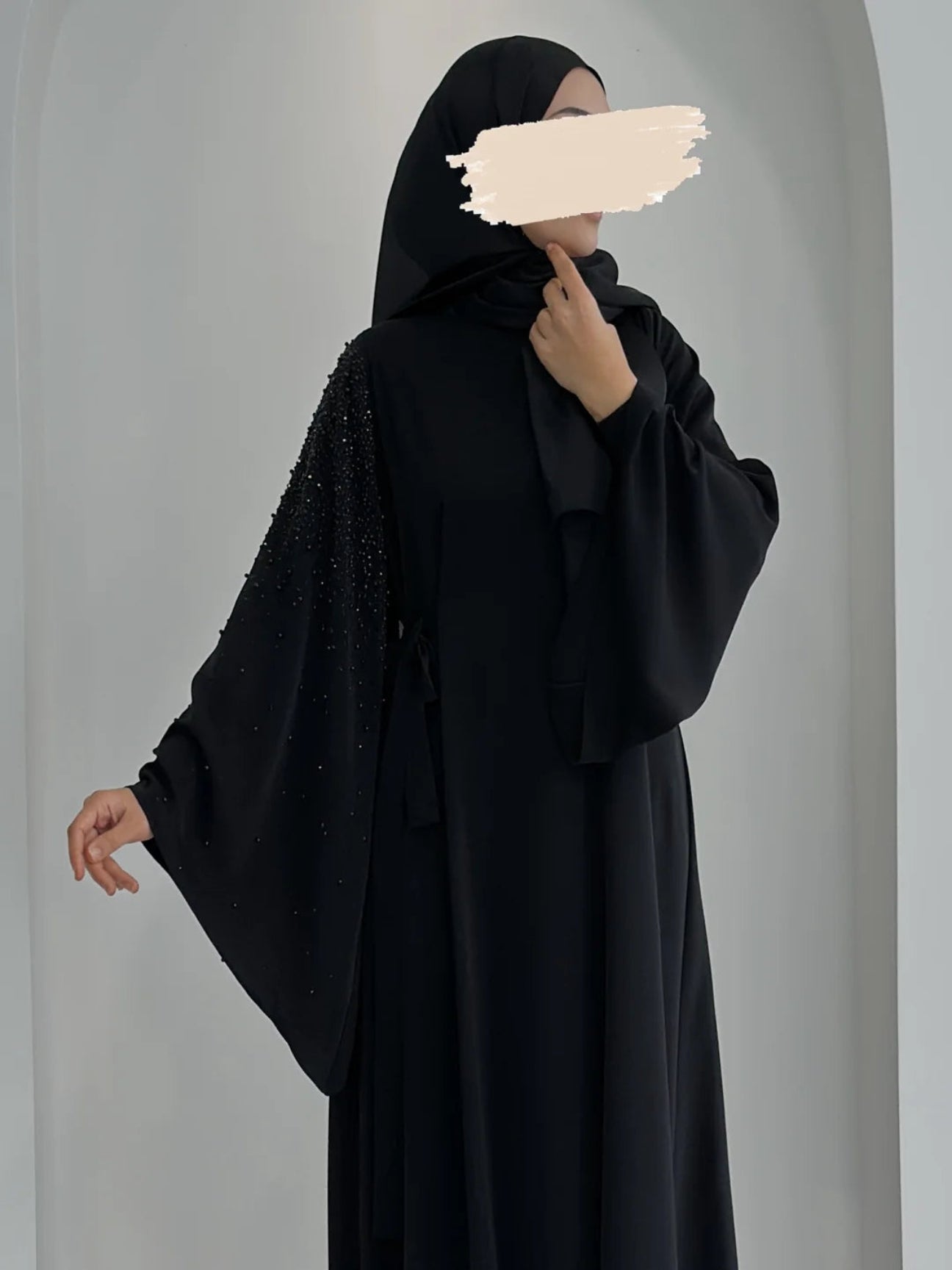 Beliz Taşlı Siyah Taş Kol