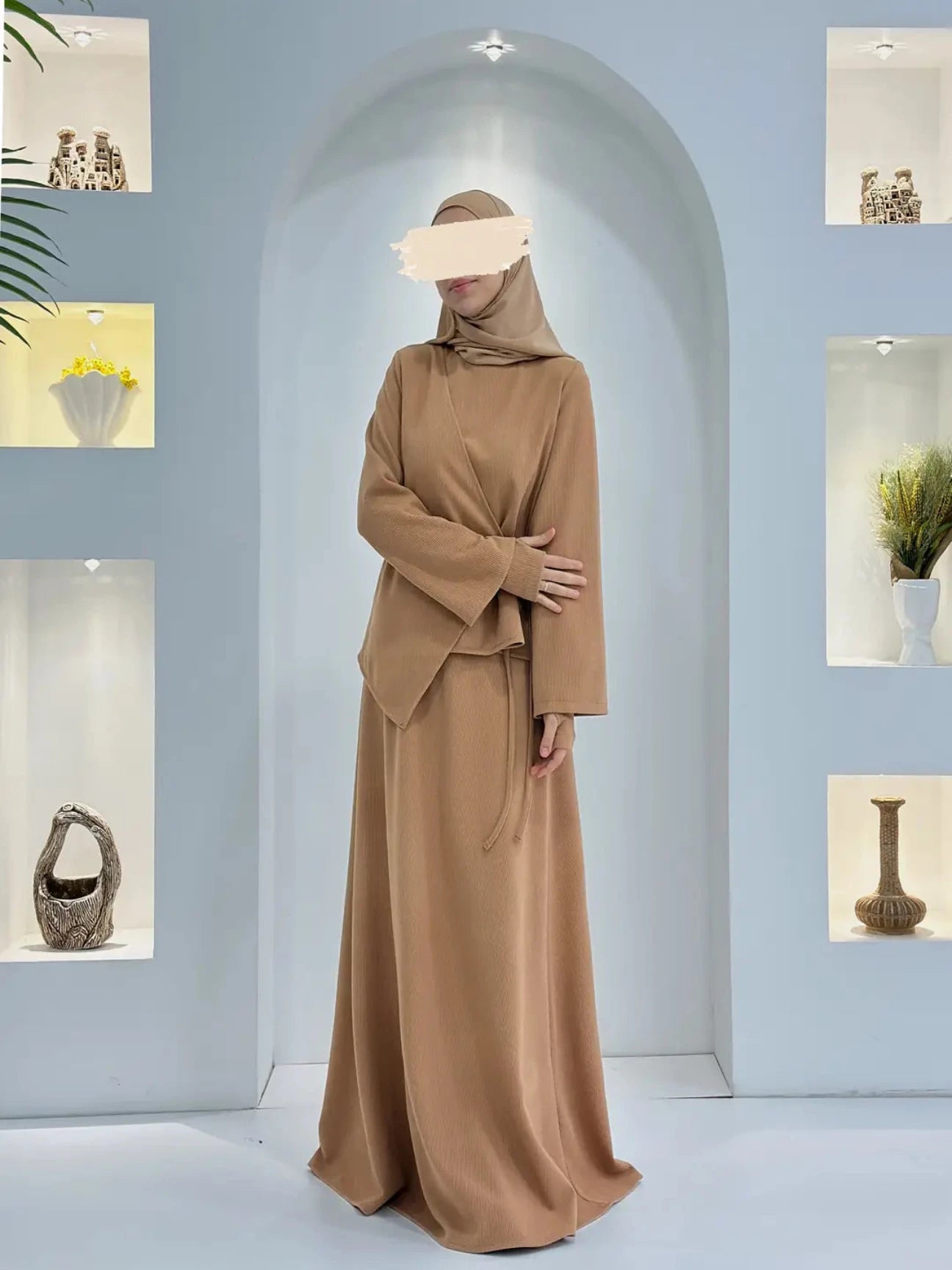 Roza Etekli Takım Süt Kahve